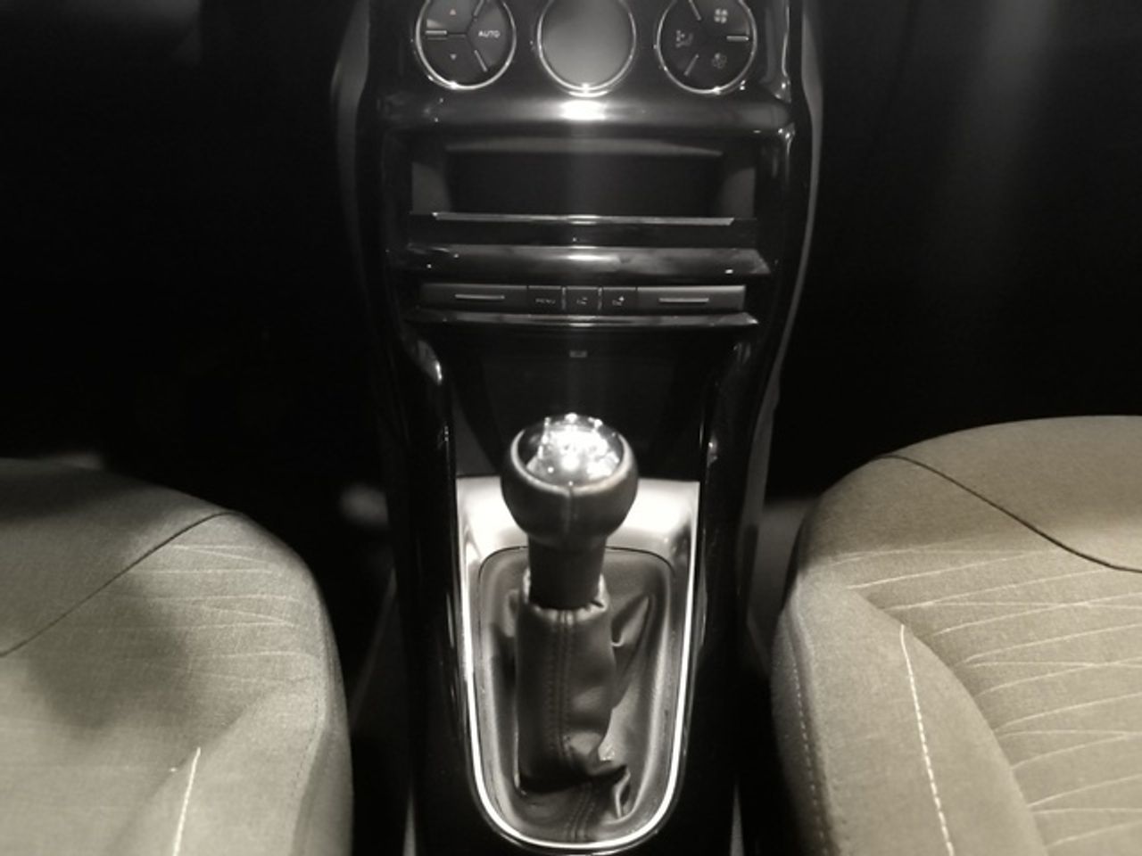 Citroën C3 PureTech 82 Live Edition 60 kW (82 CV) - foto 5