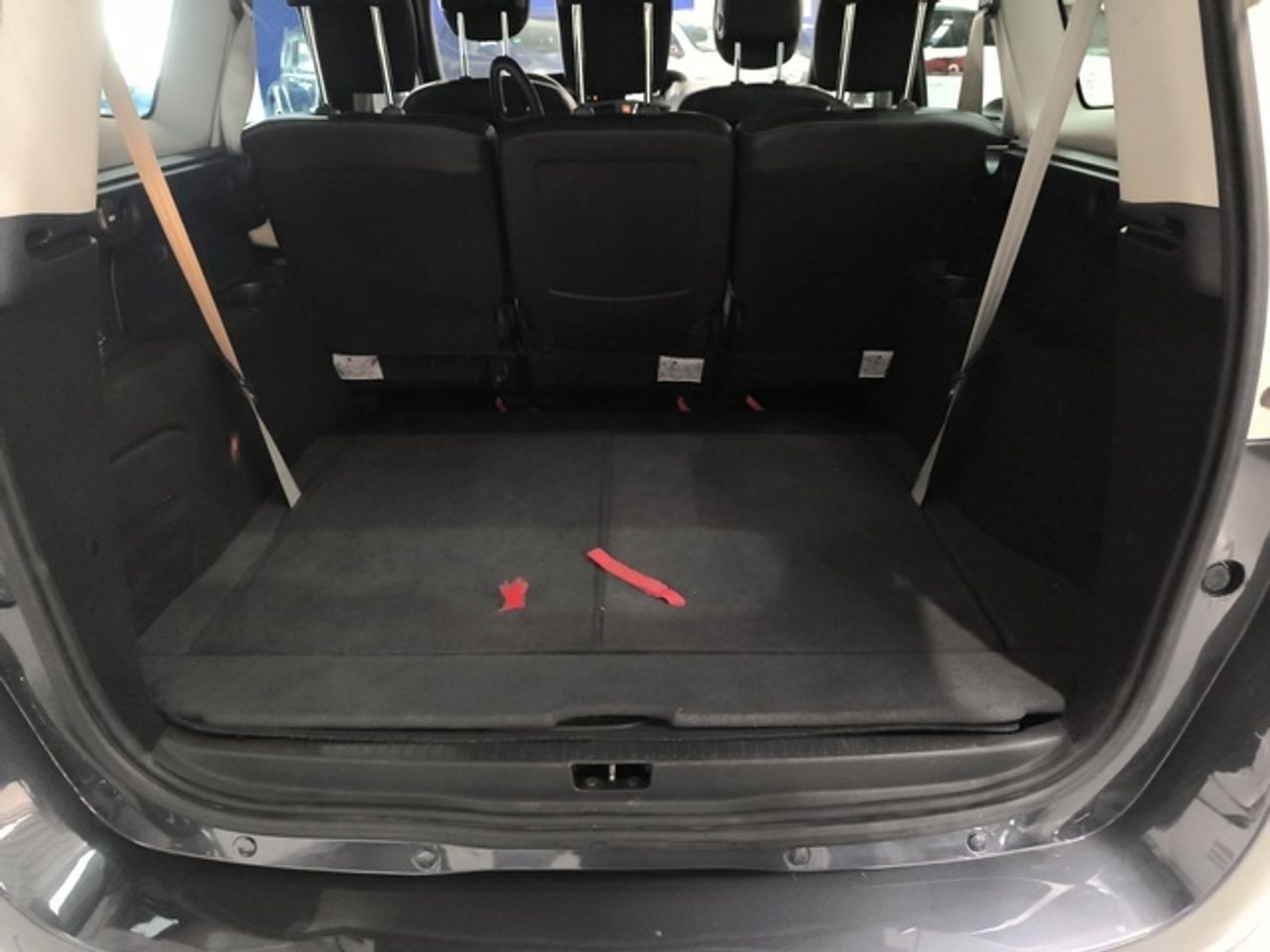 Renault Grand Scénic 2.0 Bose Edition Auto-CVT 103 kW (140 C - foto 16