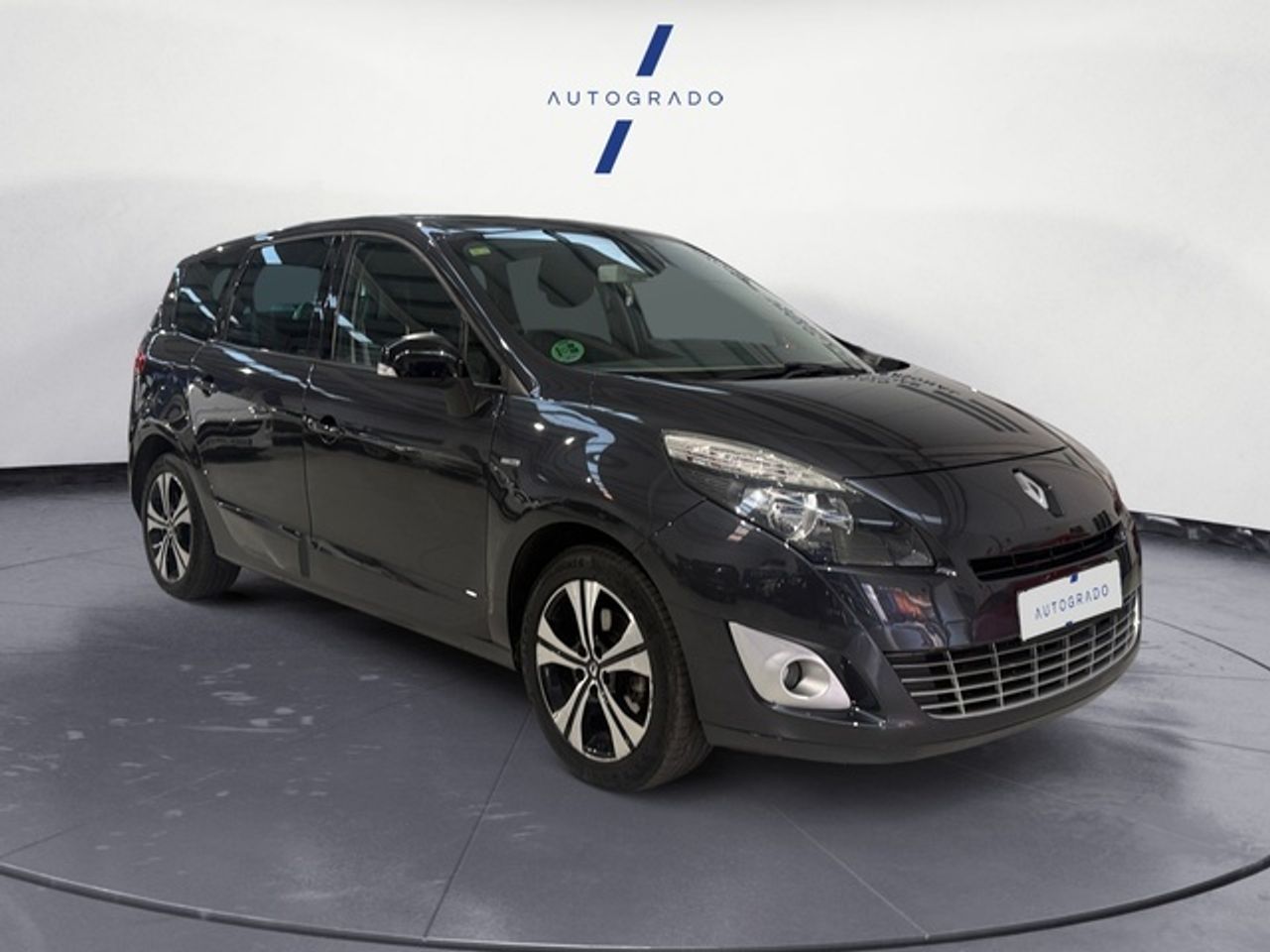 Renault Grand Scénic 2.0 Bose Edition Auto-CVT 103 kW (140 C - foto 7