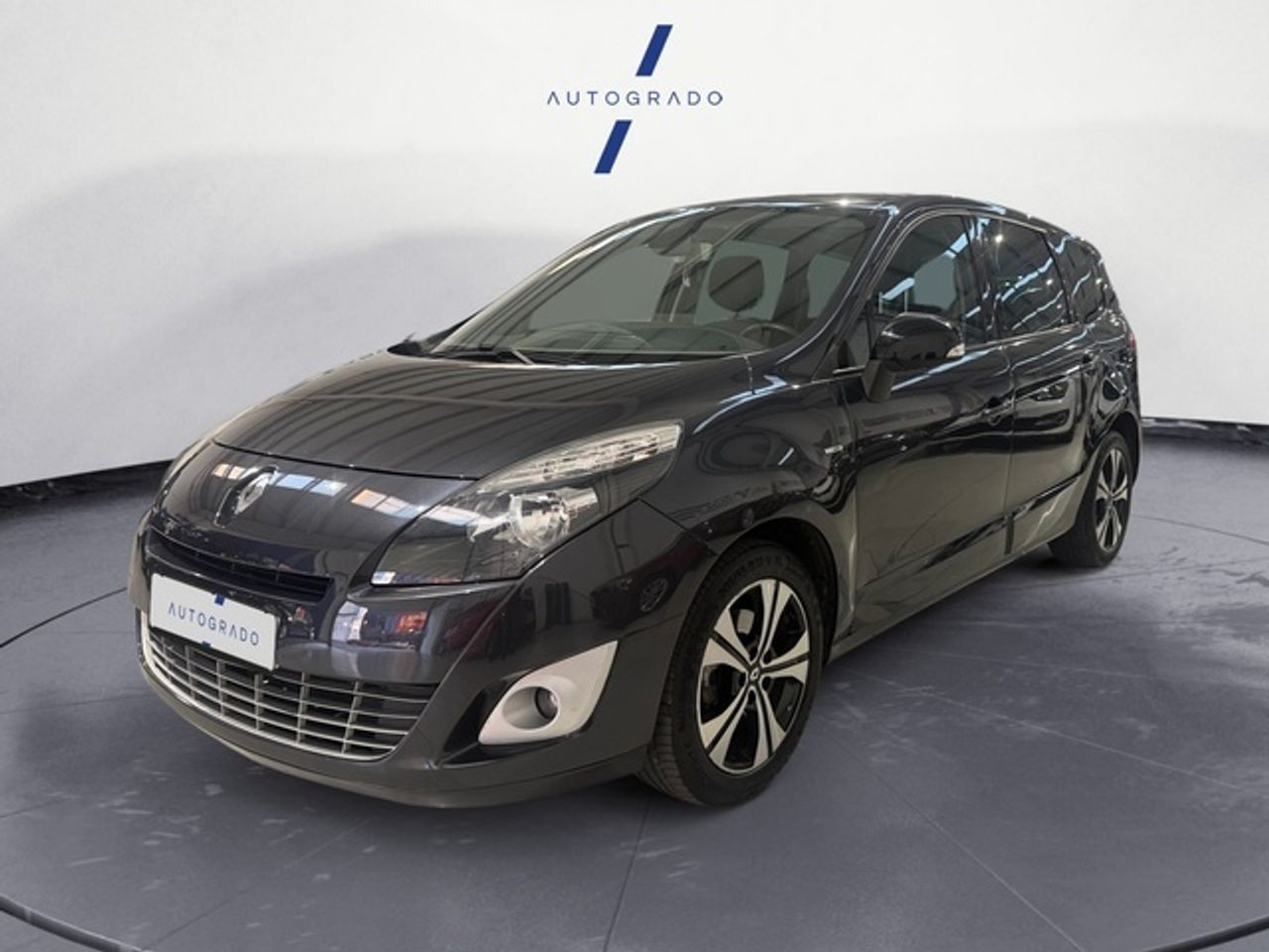 Renault Grand Scénic 2.0 Bose Edition Auto-CVT 103 kW (140 C