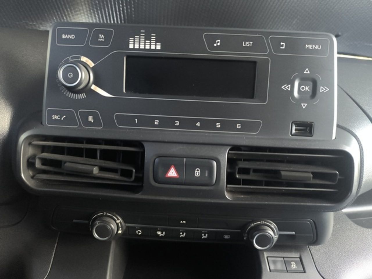 Citroën Berlingo Combi BlueHDi 75 Talla M Feel 56 kW (75 CV) - foto 14