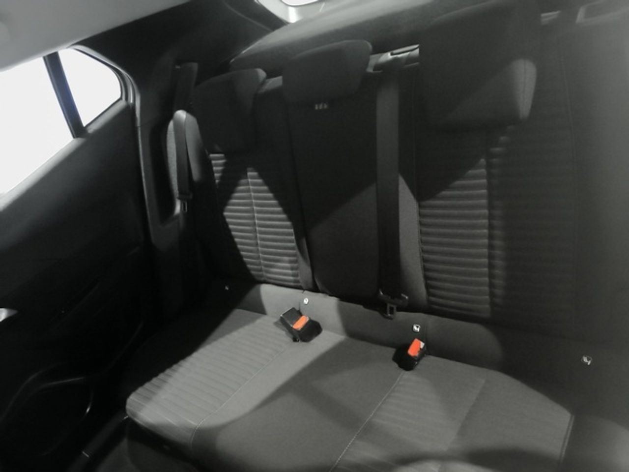 Peugeot 2008 PureTech 100 S&S Active 75 kW (100 CV) - foto 13