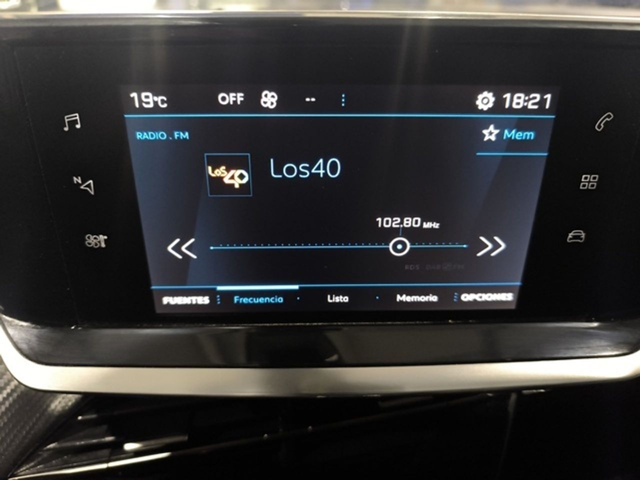 Peugeot 2008 PureTech 100 S&S Active 75 kW (100 CV) - foto 20