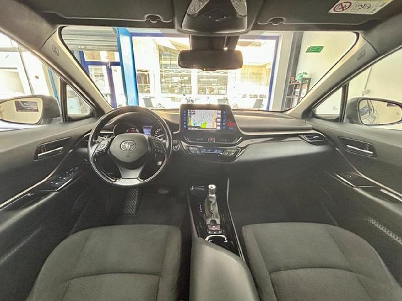 Toyota C-HR 1.8 125H Advance 90 kW (122 CV) - foto 7