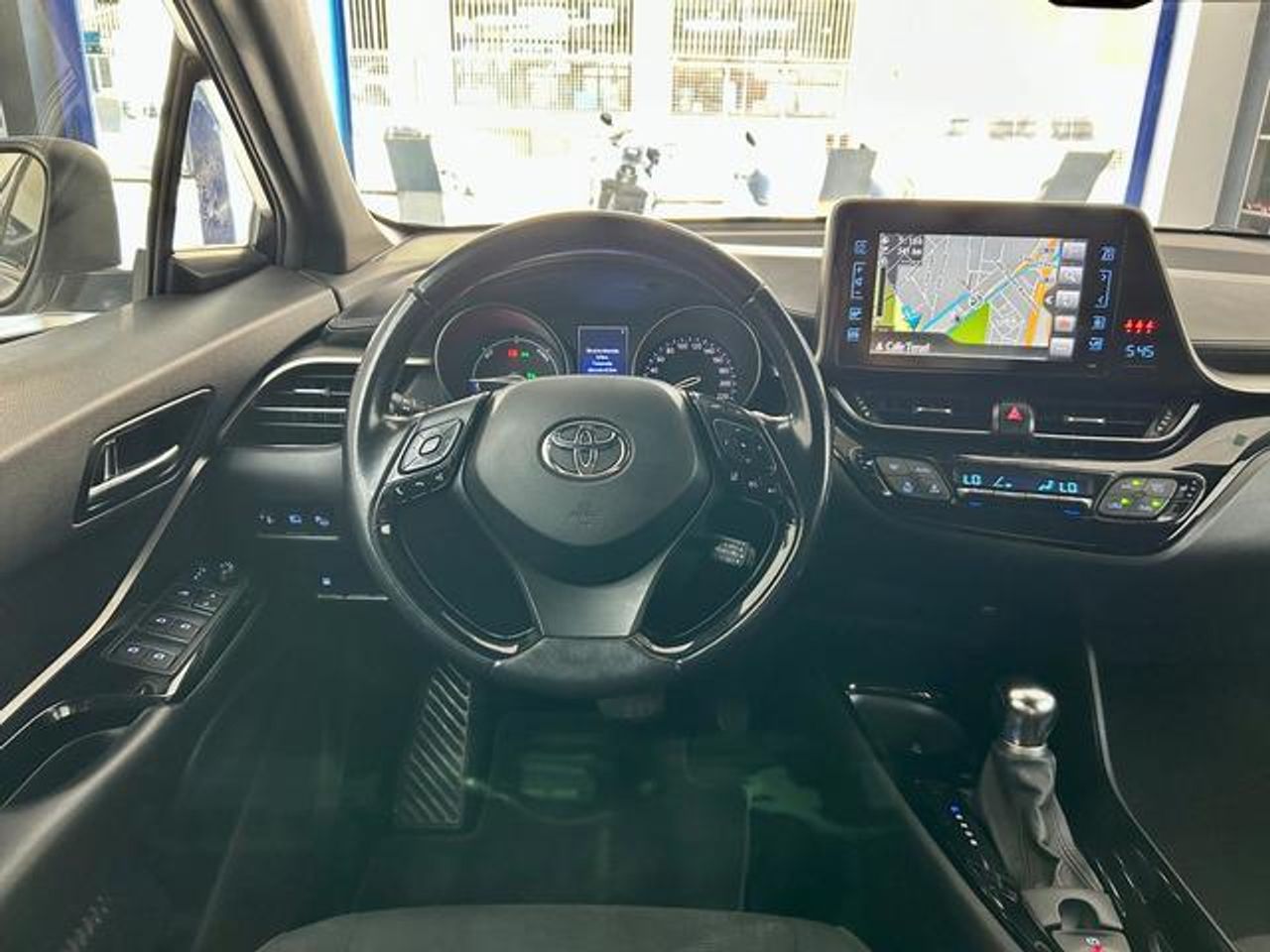 Toyota C-HR 1.8 125H Advance 90 kW (122 CV) - foto 9