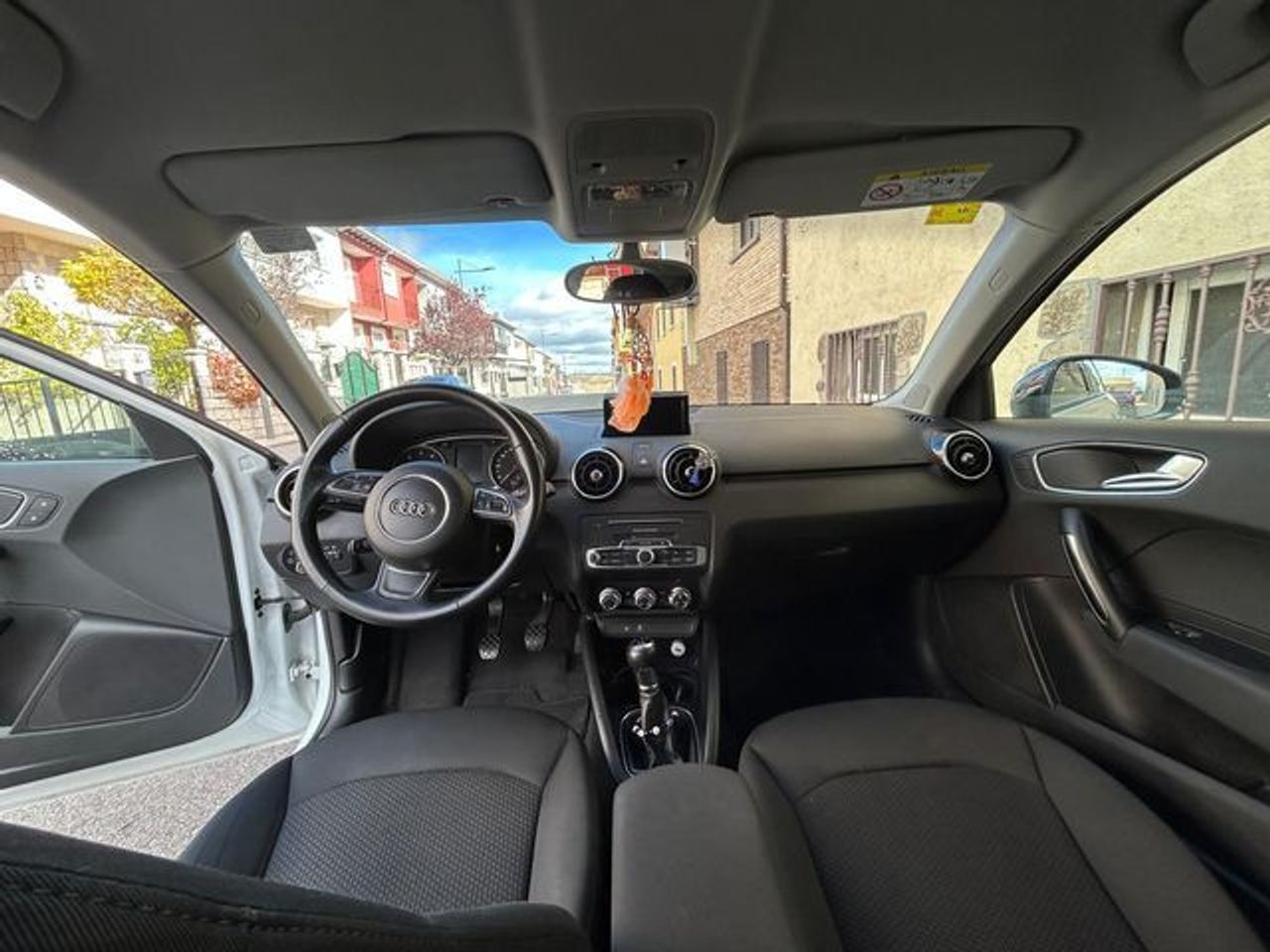 Audi A1 Adrenalin 1.0 TFSI 70 kW (95 CV) - foto 8