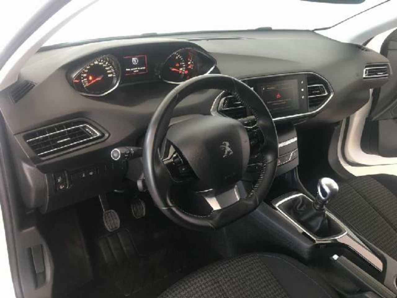 Peugeot 308 1.5 BLUEHDI 130 CV STYLE 5P - foto 27