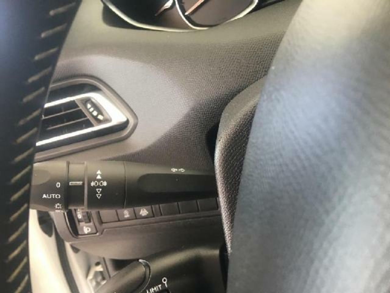 Peugeot 308 1.5 BLUEHDI 130 CV STYLE 5P - foto 17