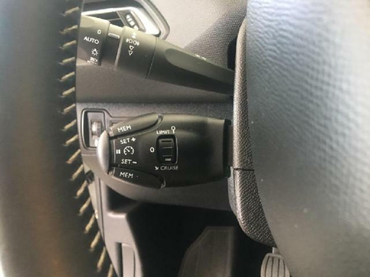 Peugeot 308 1.5 BLUEHDI 130 CV STYLE 5P - foto 14