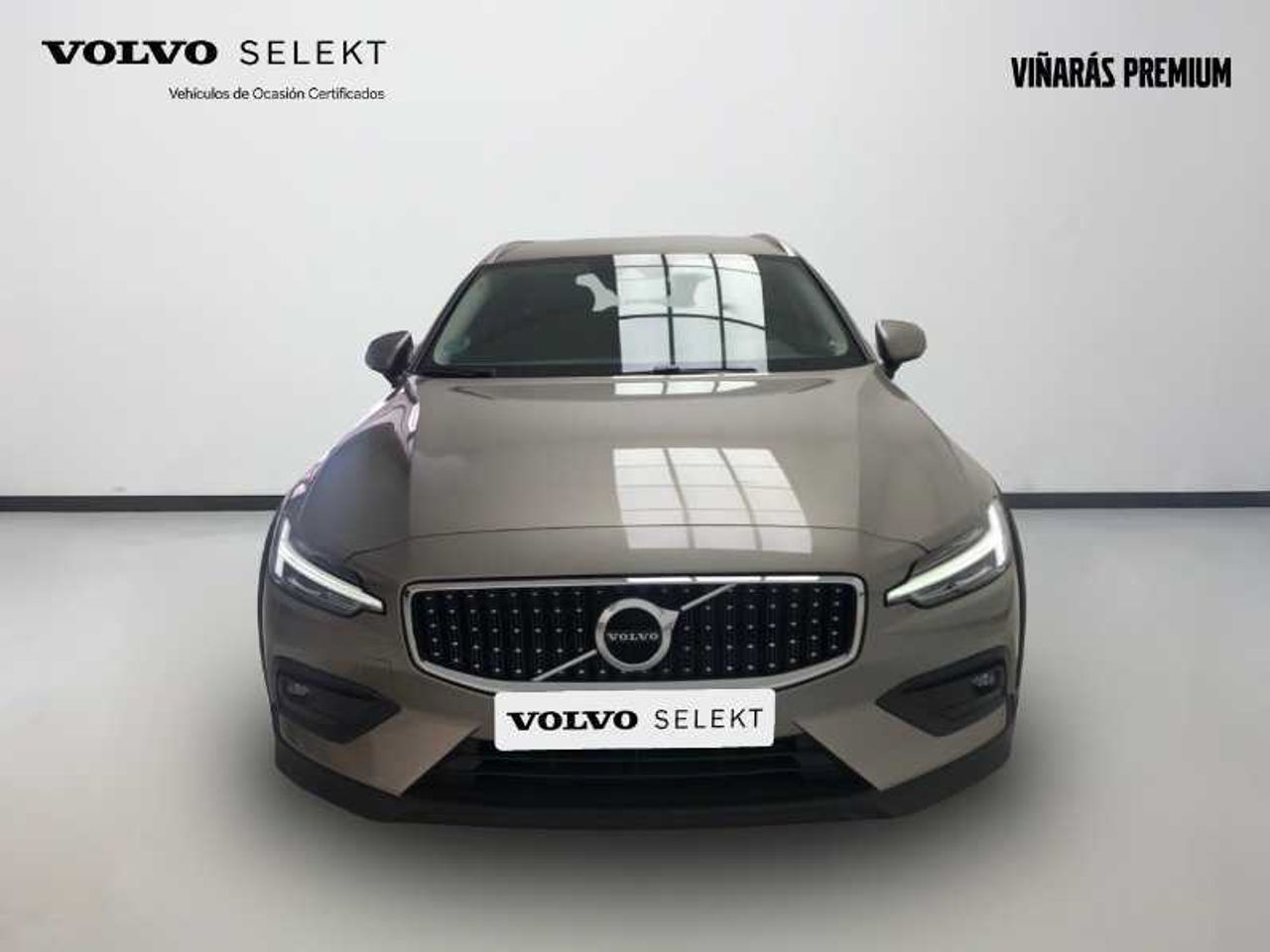 volvo v60 cross country 2020 / foto grande (3)