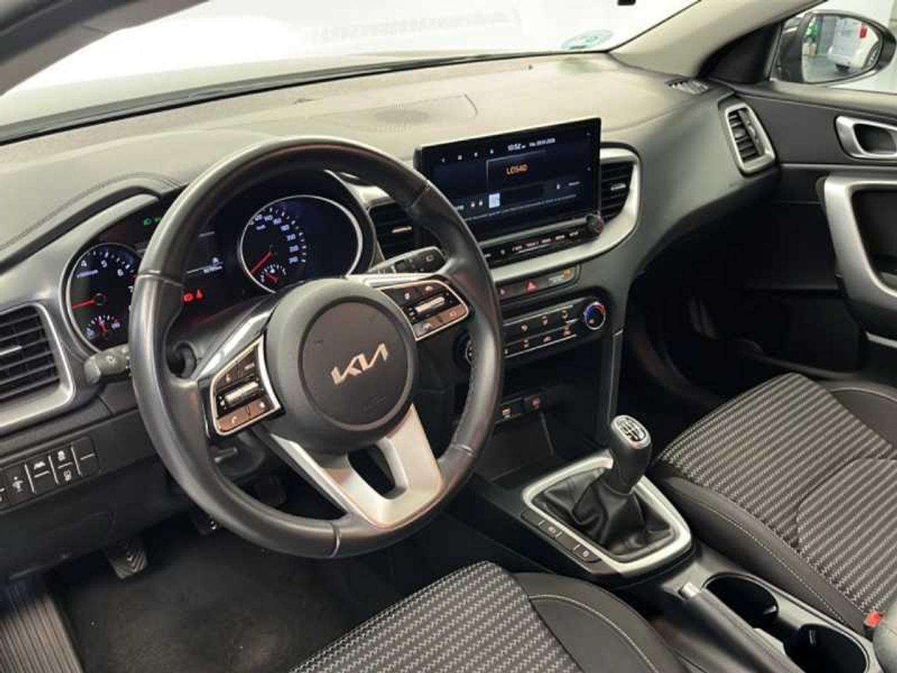 Kia XCeed Nuevo  1.0 T-Gdi 100 CV Business - foto 8