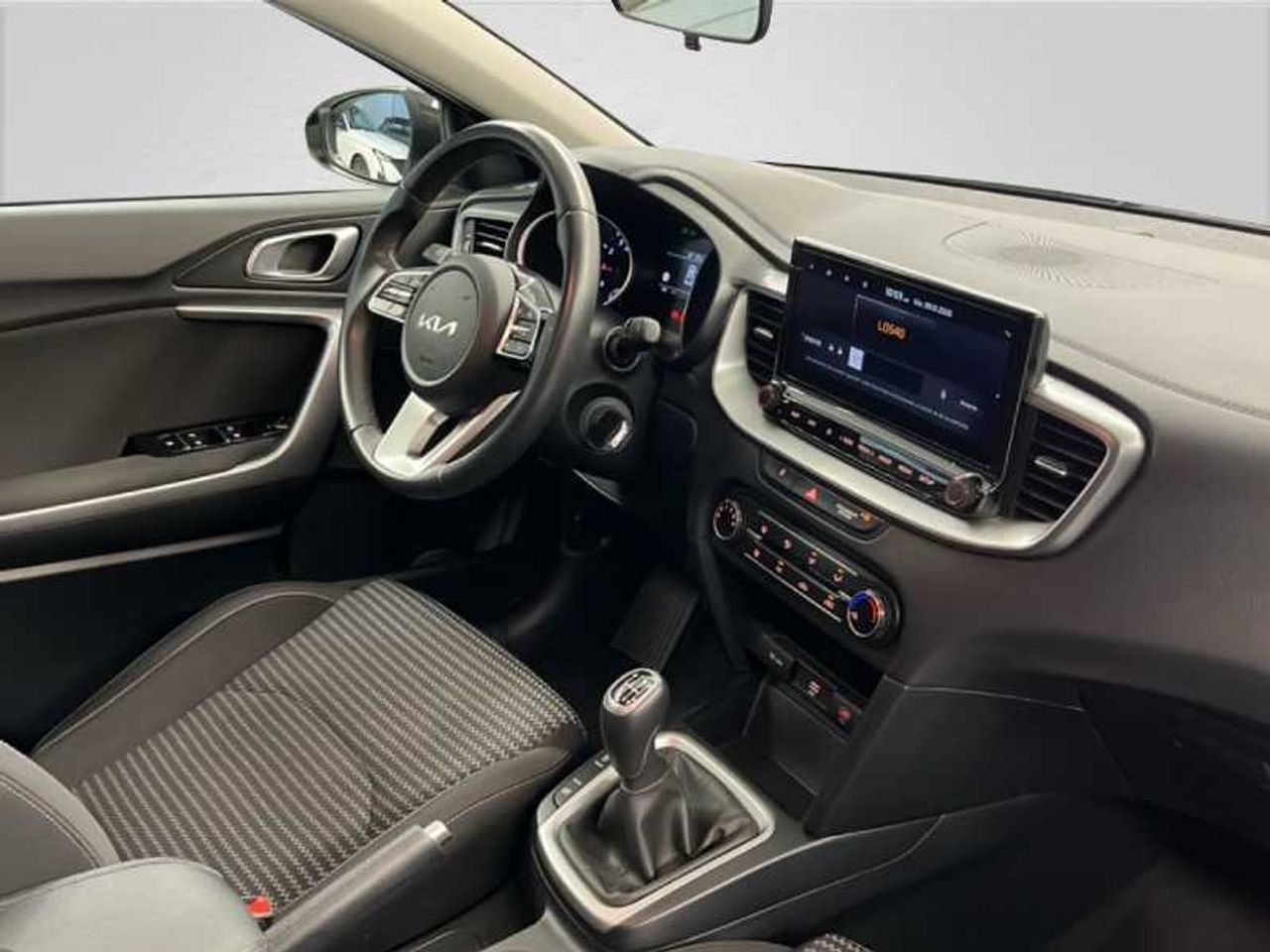 Kia XCeed Nuevo  1.0 T-Gdi 100 CV Business - foto 29