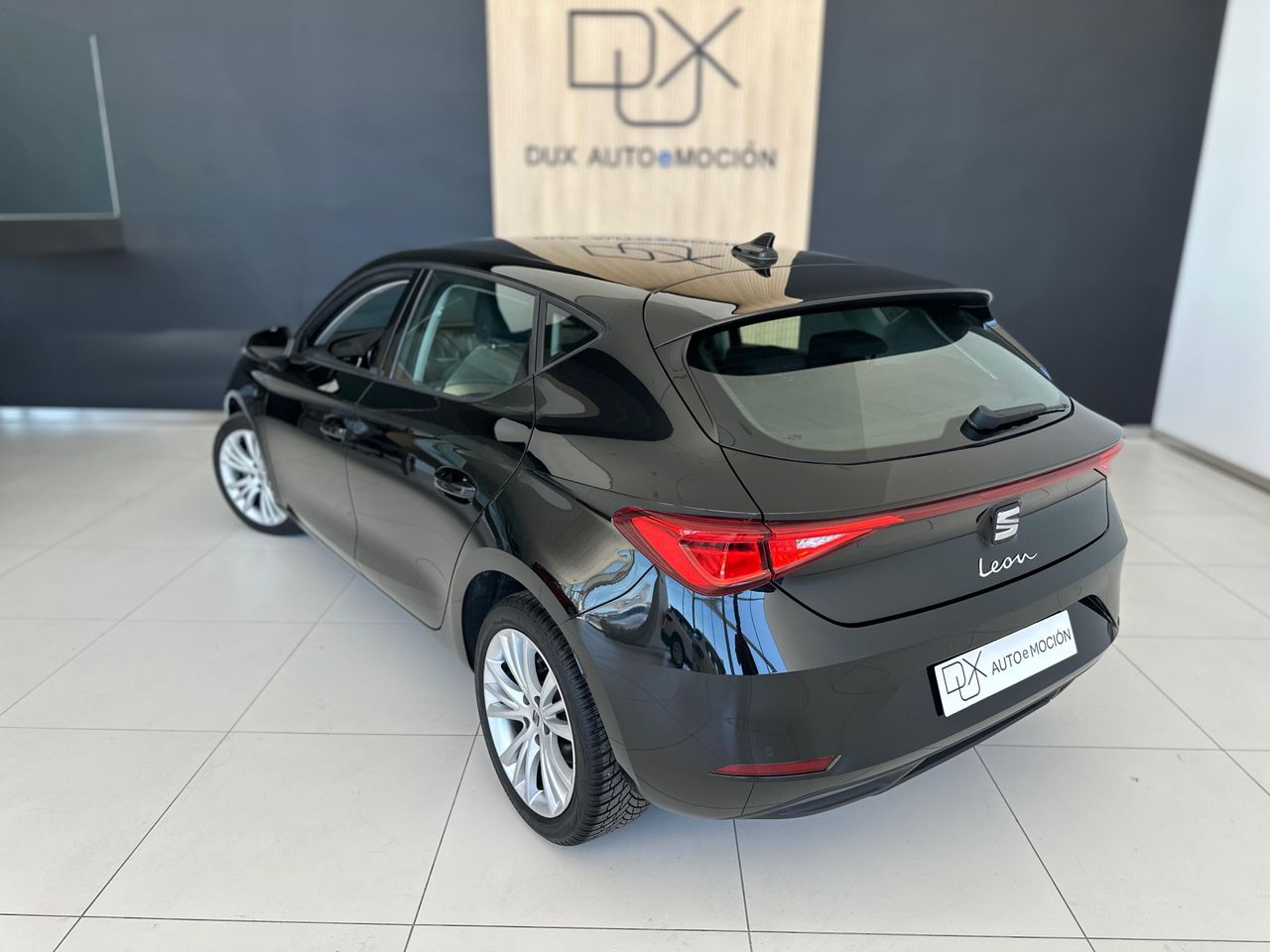 seat leon 2023 / foto grande (2)
