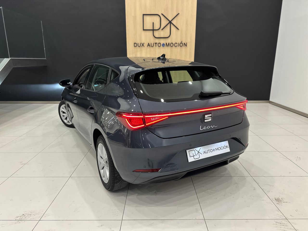 Seat Leon 1.0 eTSI DSG7 SS Style XM 110 CV - foto 2