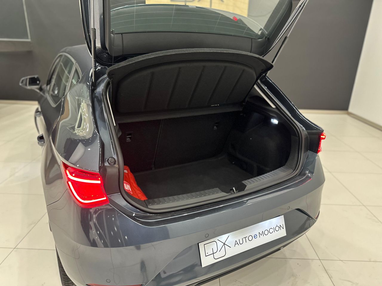 Seat Leon 1.0 eTSI DSG7 SS Style XM 110 CV - foto 8