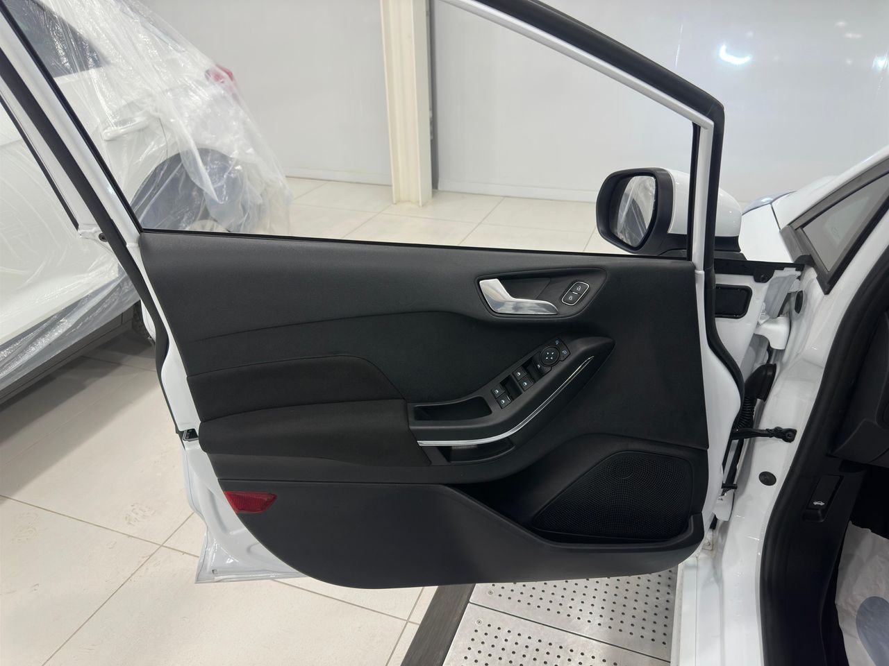 Ford Fiesta 1.0 ECOBOOST MHEV STLine 125 CV - foto 24