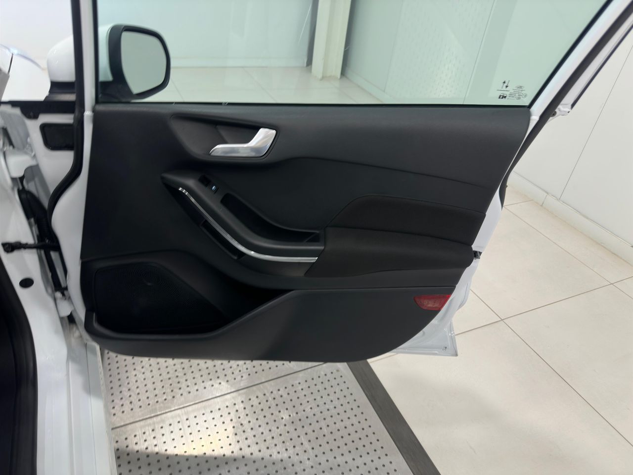 Ford Fiesta 1.0 ECOBOOST MHEV STLine 125 CV - foto 25