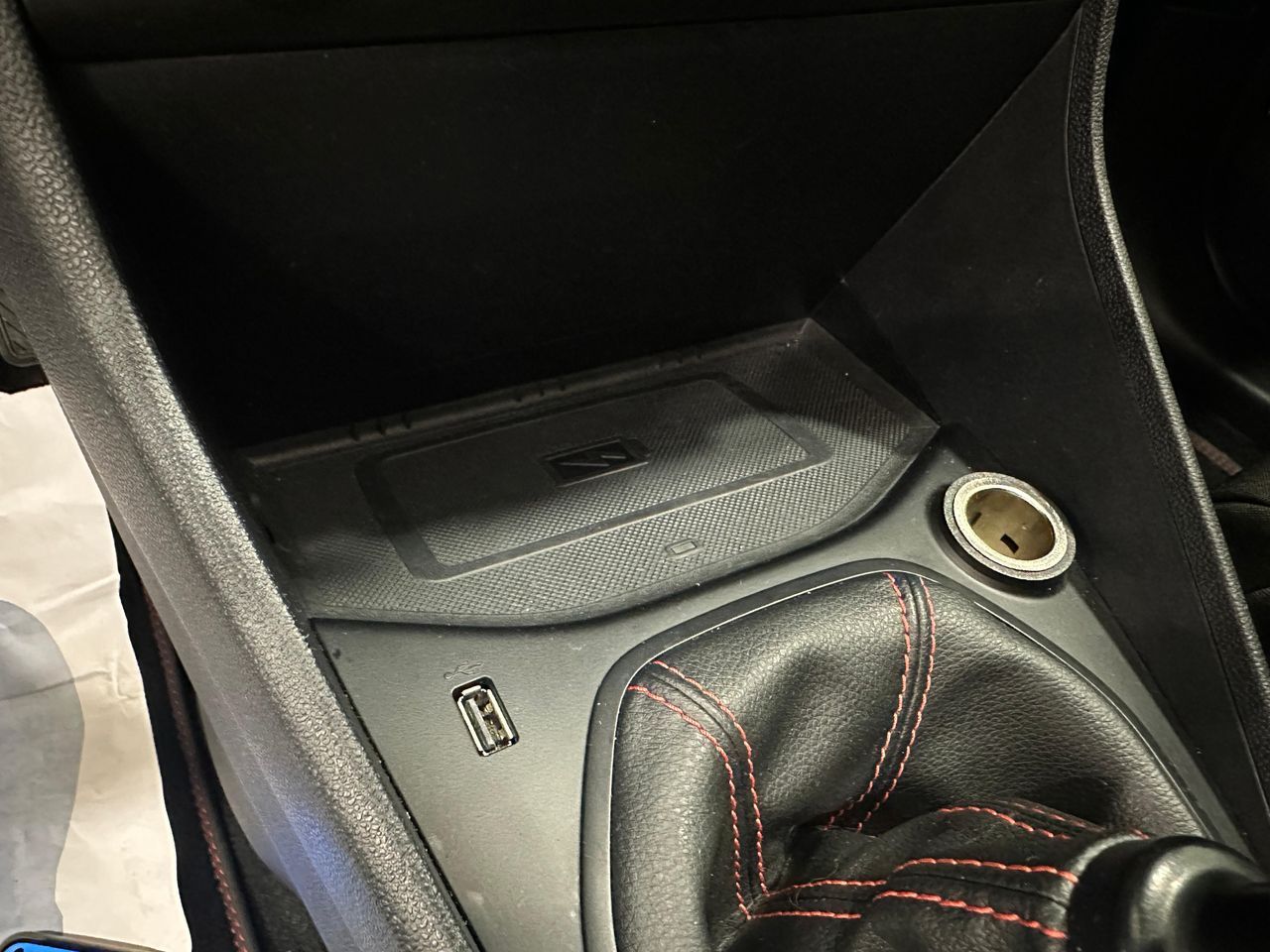 Ford Fiesta 1.0 ECOBOOST MHEV STLine 125 CV - foto 17