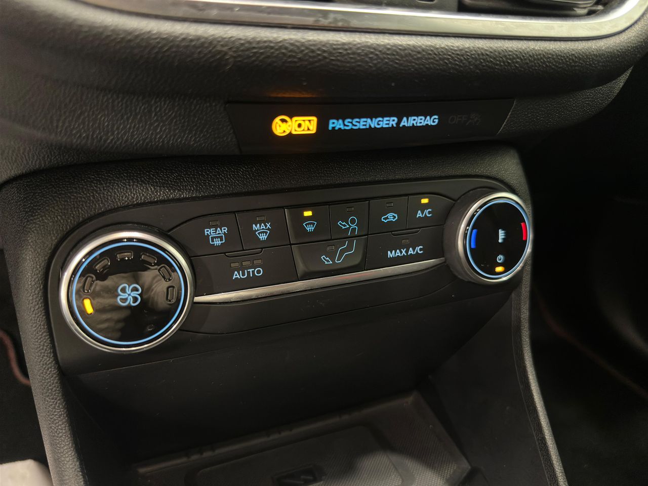 Ford Fiesta 1.0 ECOBOOST MHEV STLine 125 CV - foto 18