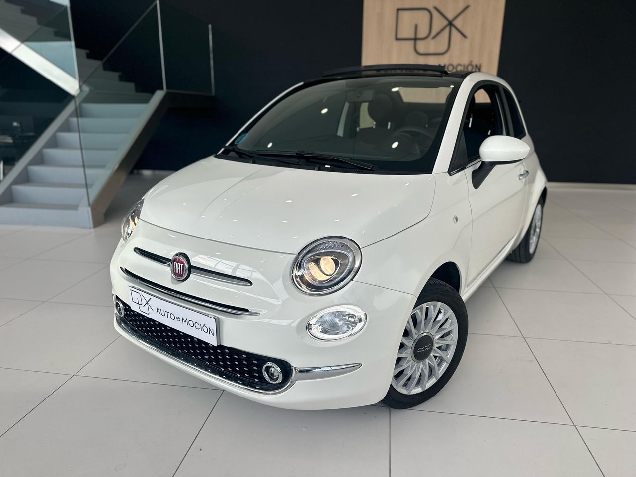 Camisa de cuadros con bolsillo  de segunda mano - fiat 500 2024 /
