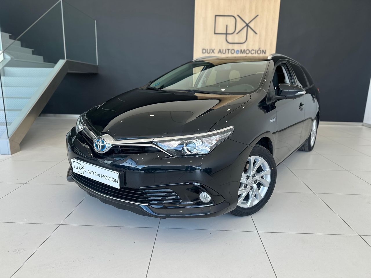 Foto toyota auris 2016 /