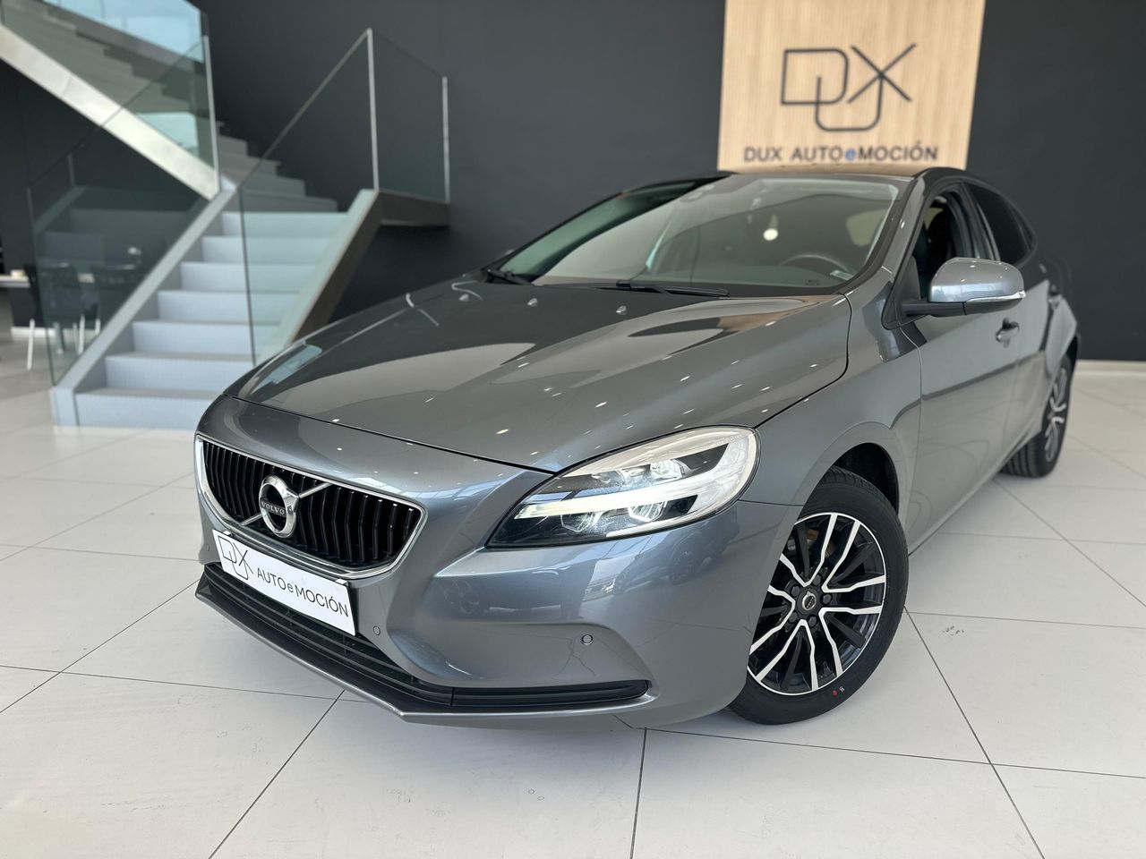 Foto volvo v40 2019 /