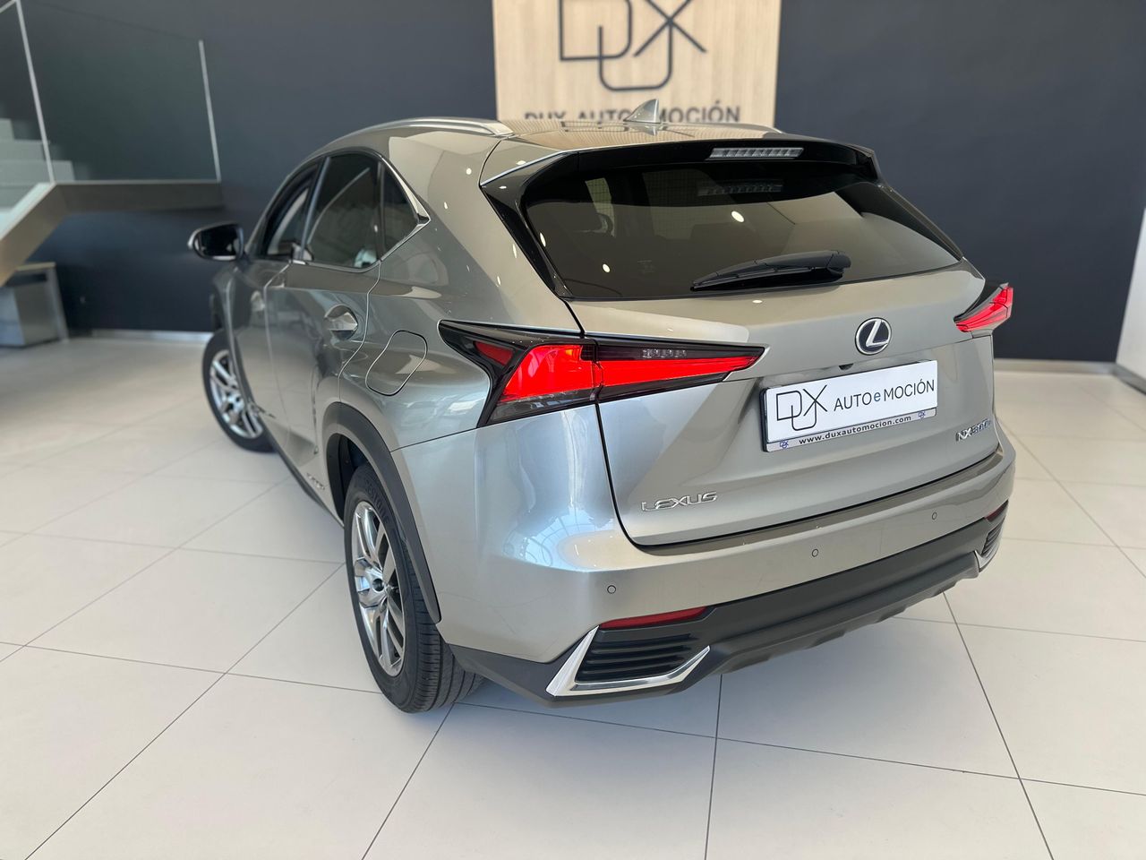 lexus nx 2020 / foto grande (2)