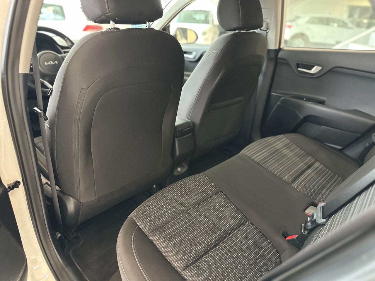 Kia Stonic 1.0 TGDi MHEV Drive DCT - foto 25