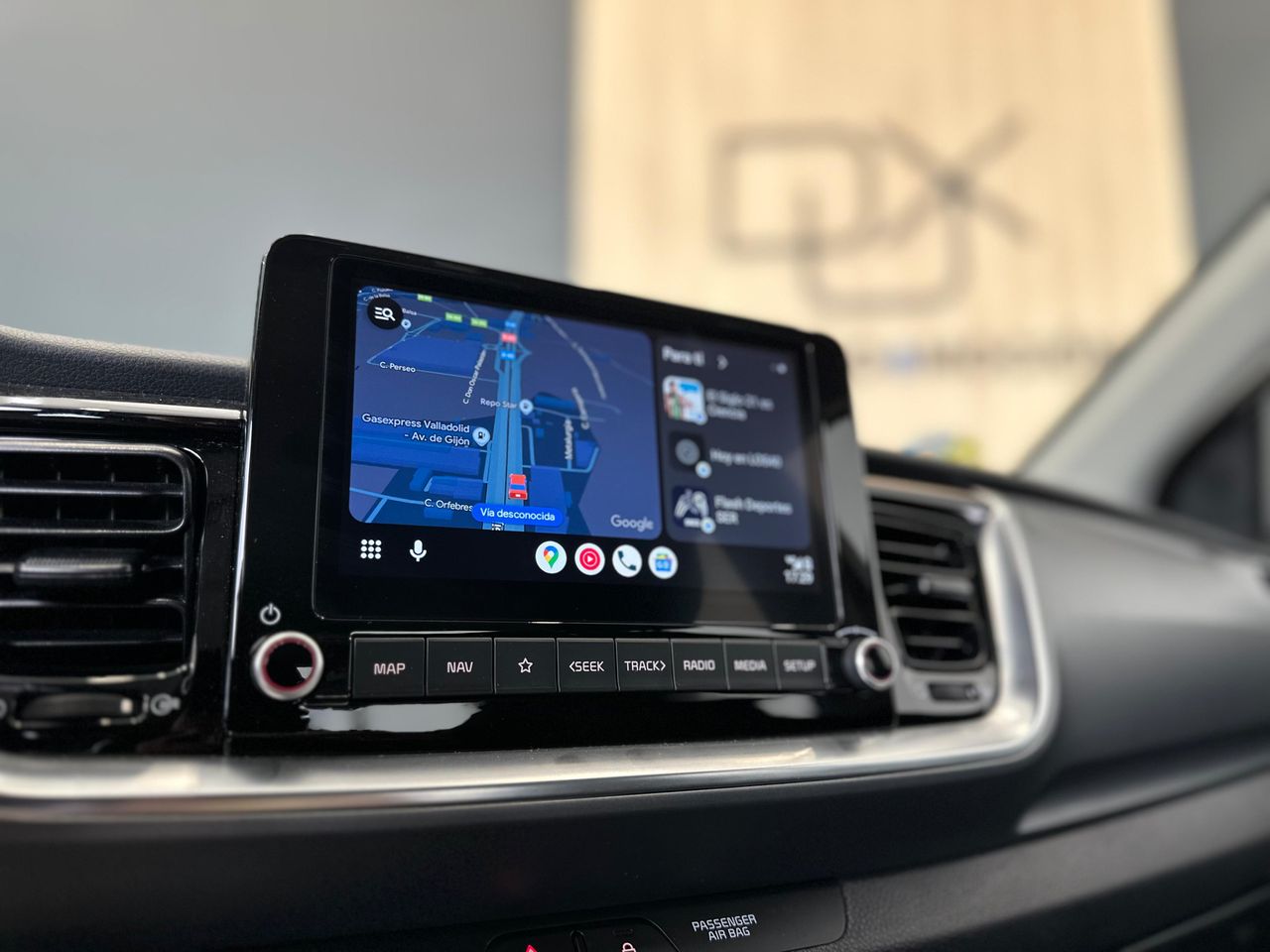 Kia Stonic 1.0 TGDi MHEV Drive DCT - foto 18