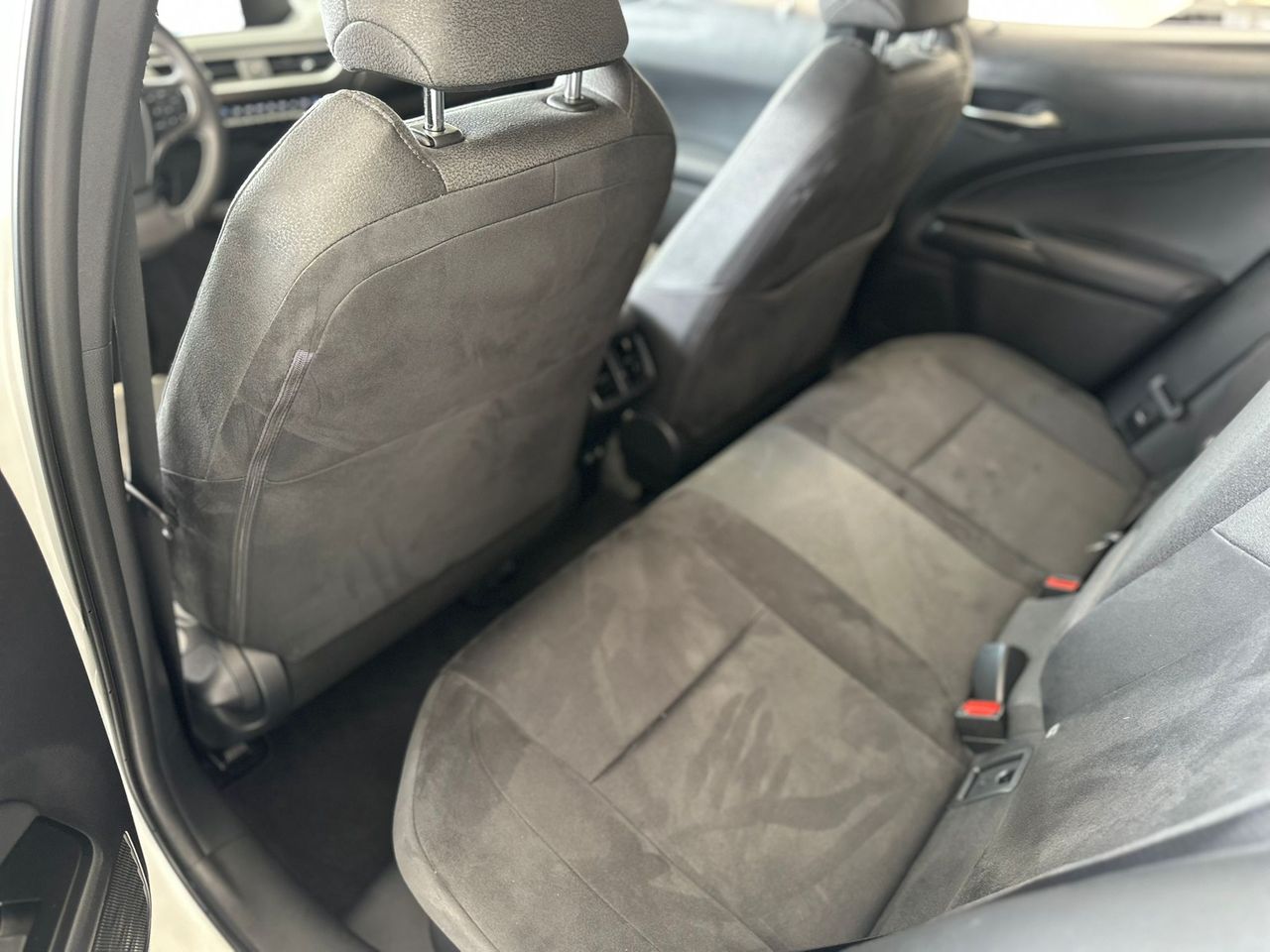 Lexus UX 2.0 250h Executive 4WD - foto 22