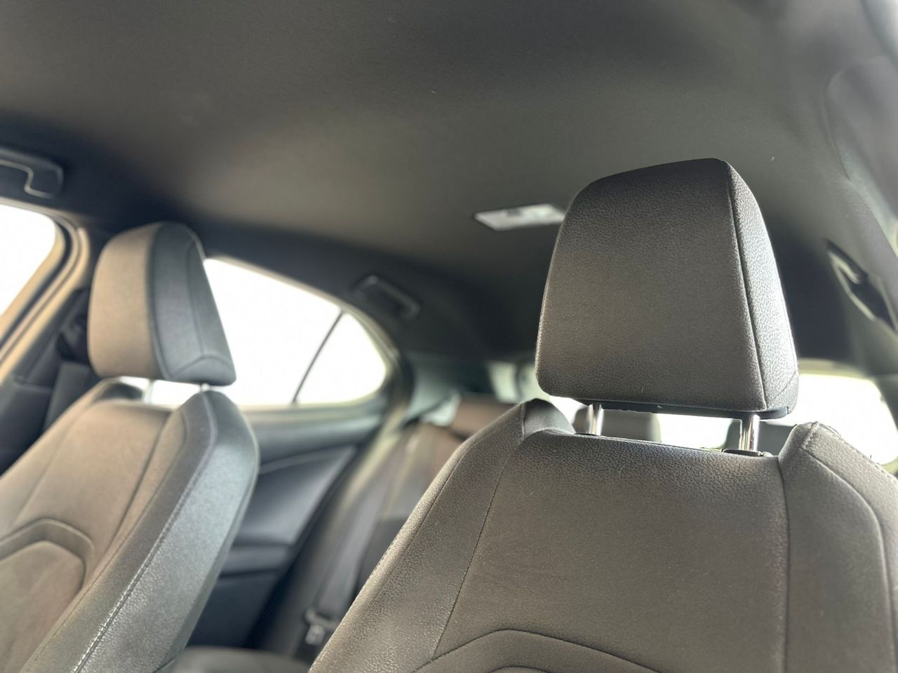 Lexus UX 2.0 250h Executive 4WD - foto 17