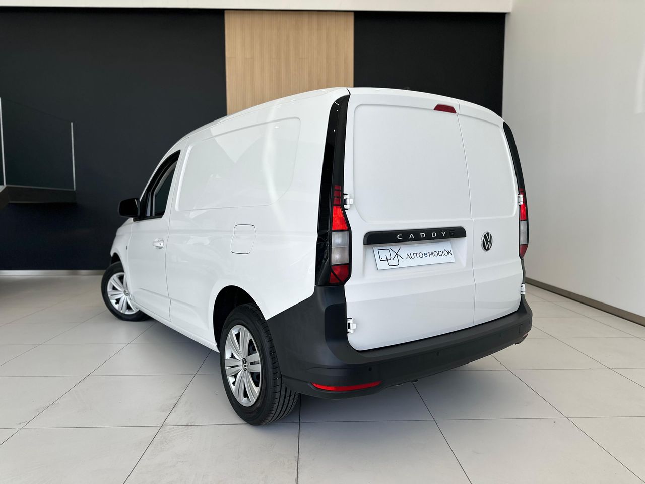 Volkswagen Caddy VOLKSWAGEN Caddy Cargo 2.0 TDI DSG - foto 2