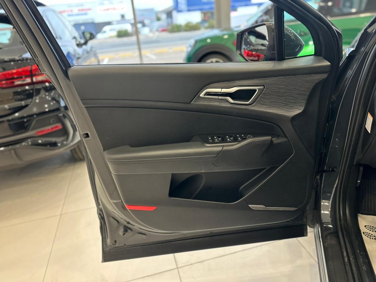 Kia Sportage 1.6 TGDI HEV DRIVE 17 - foto 32