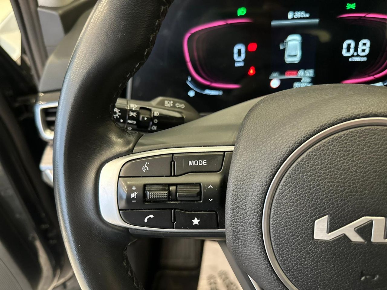 Kia Sportage 1.6 TGDI HEV DRIVE 17 - foto 18