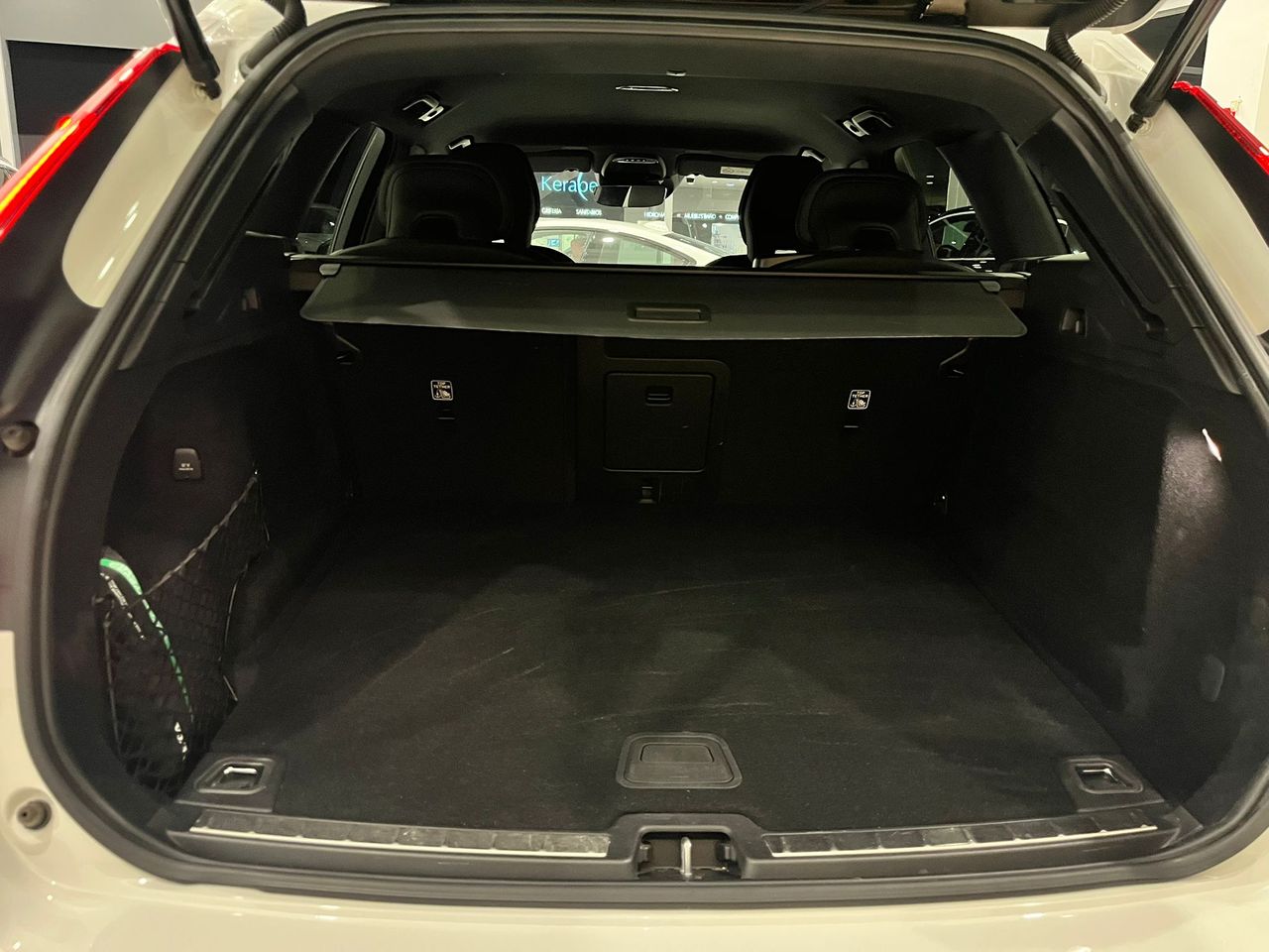 Volvo XC60 2.0 B4 D AWD R-Design Auto - foto 15