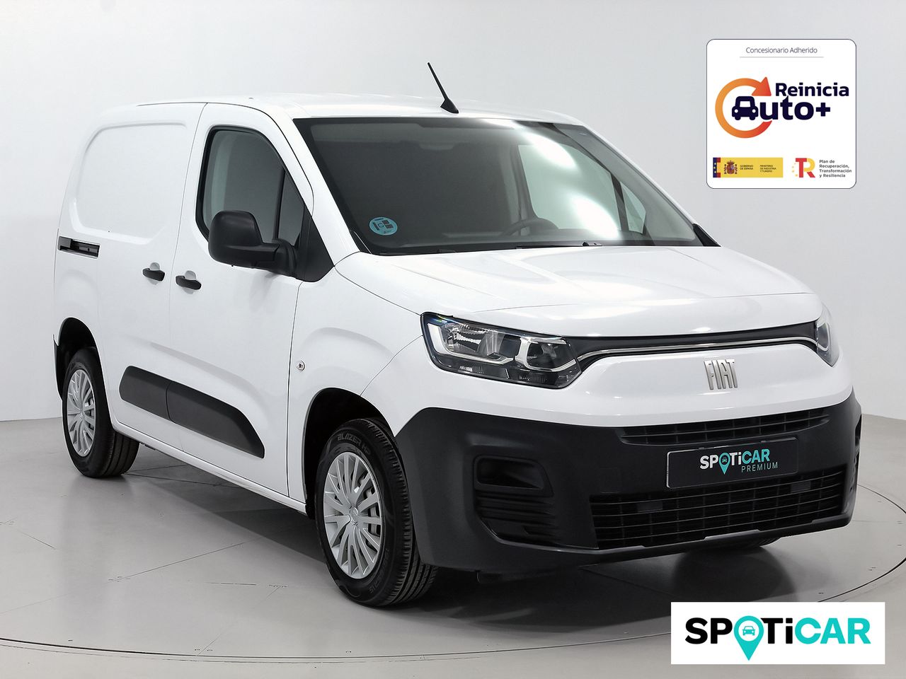 Foto fiat doblò 2023 /