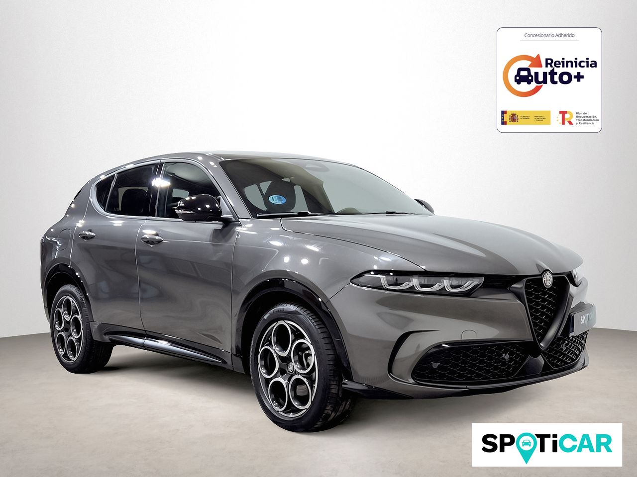 Foto alfa romeo tonale 2024 /
