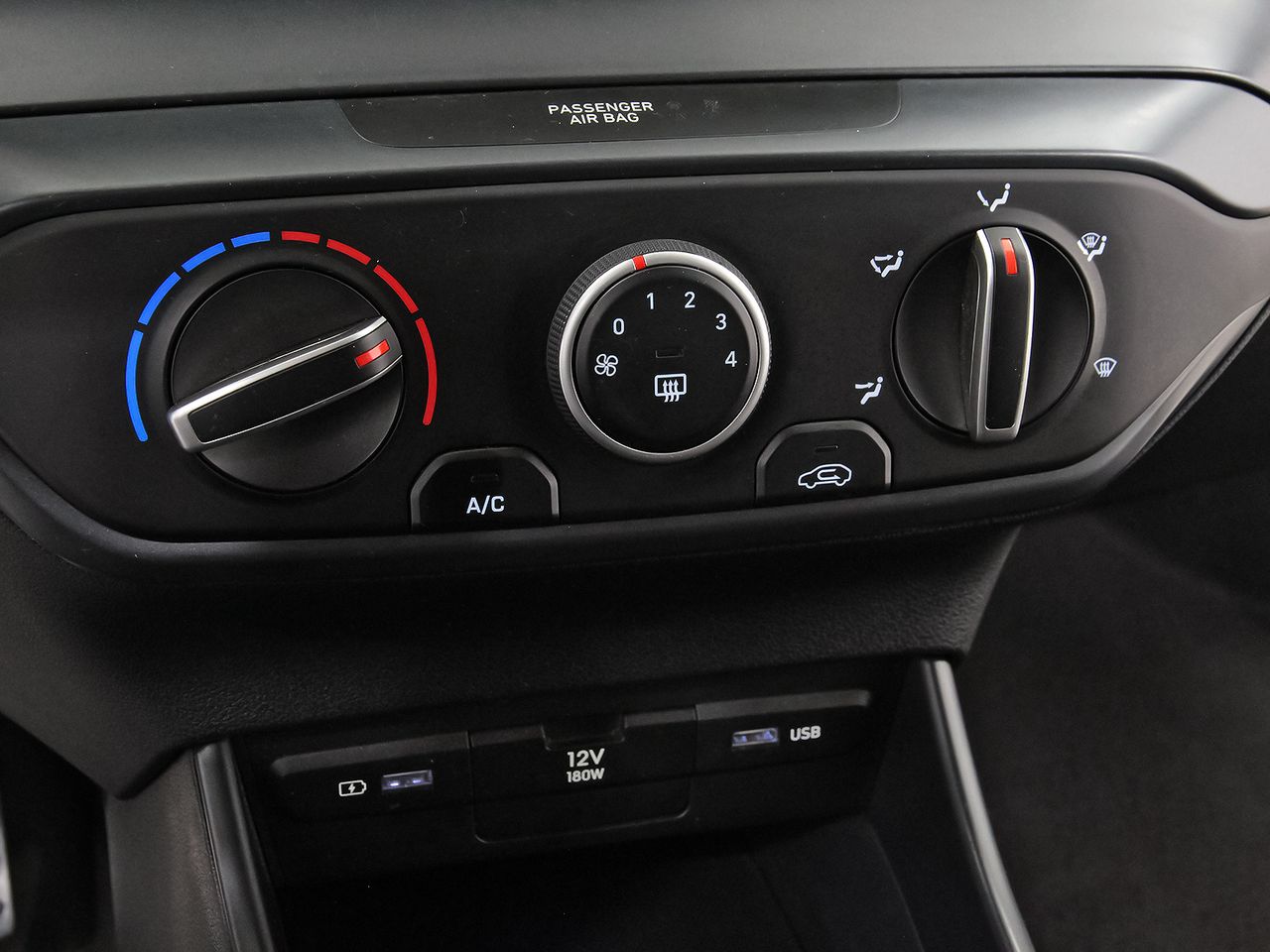 Hyundai Bayon 1.2 MPI Maxx - foto 27