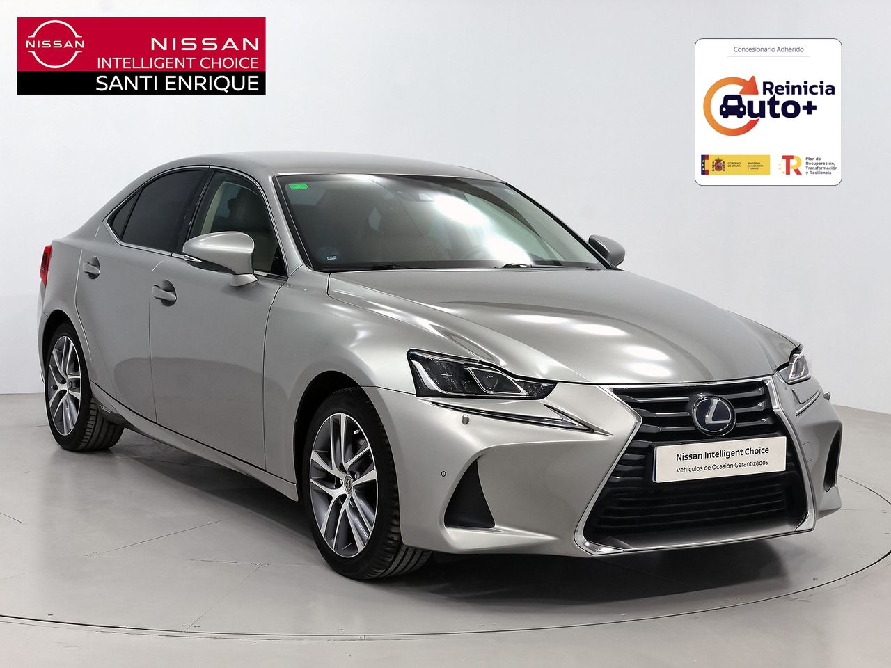 Cilindro excavadora  de segunda mano - lexus is 2019 /