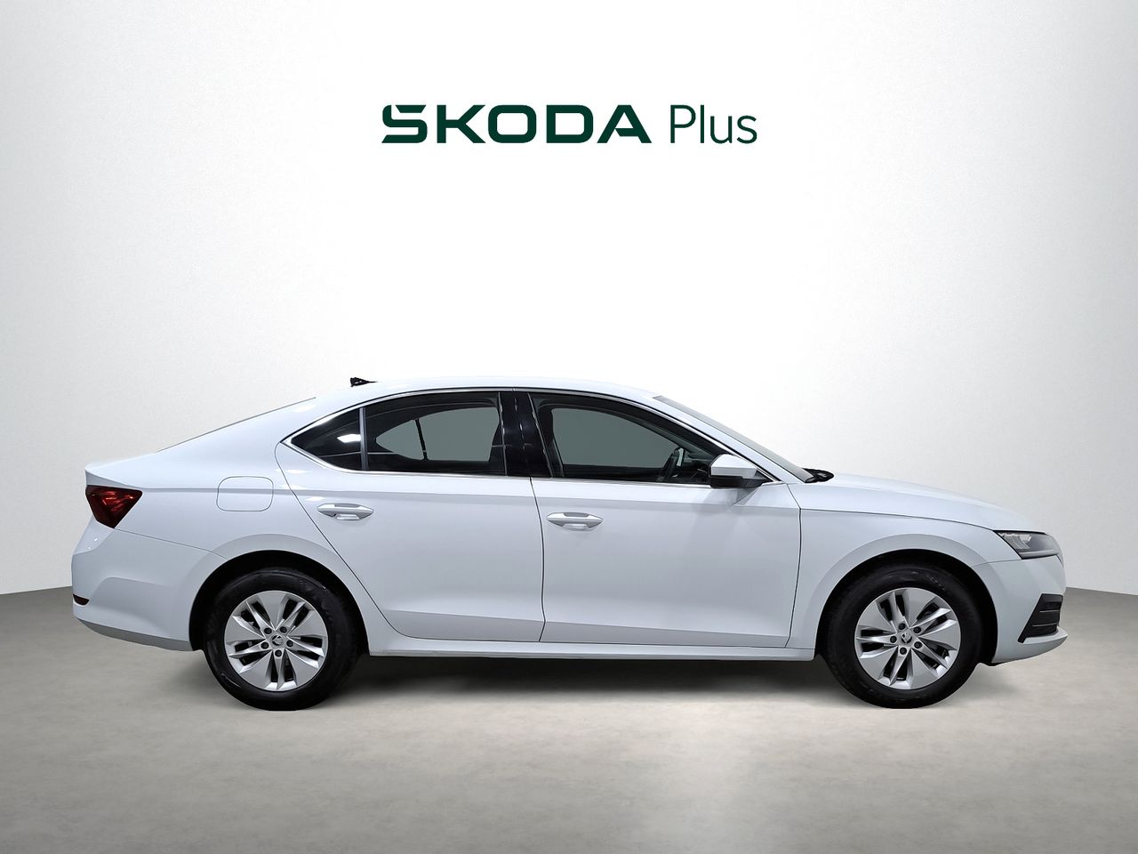 skoda octavia 2024 / foto grande (3)