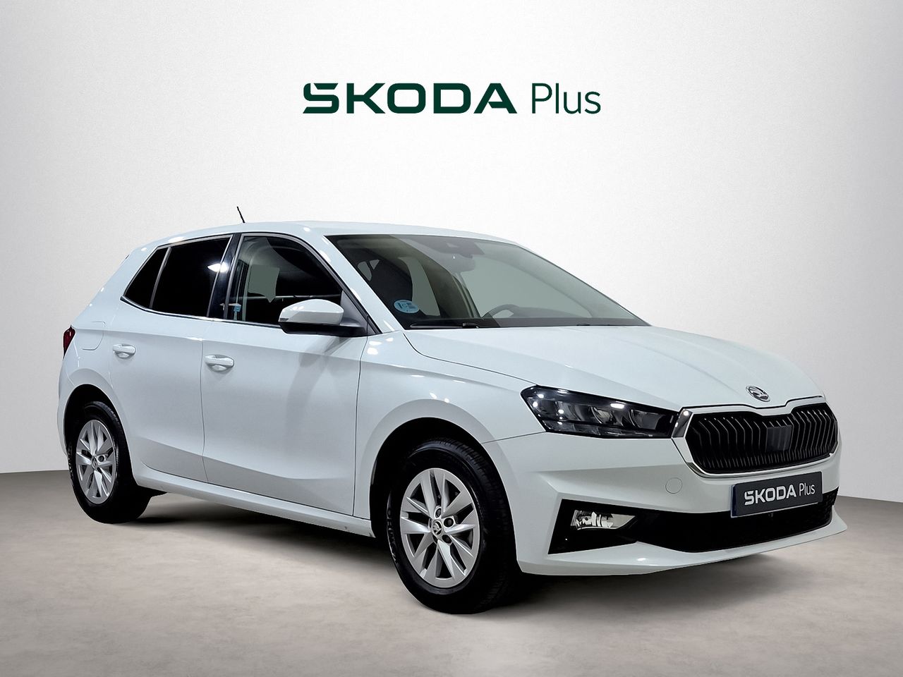 Dacia spring 2021 motor electrico  de segunda mano - skoda fabia 2024 /