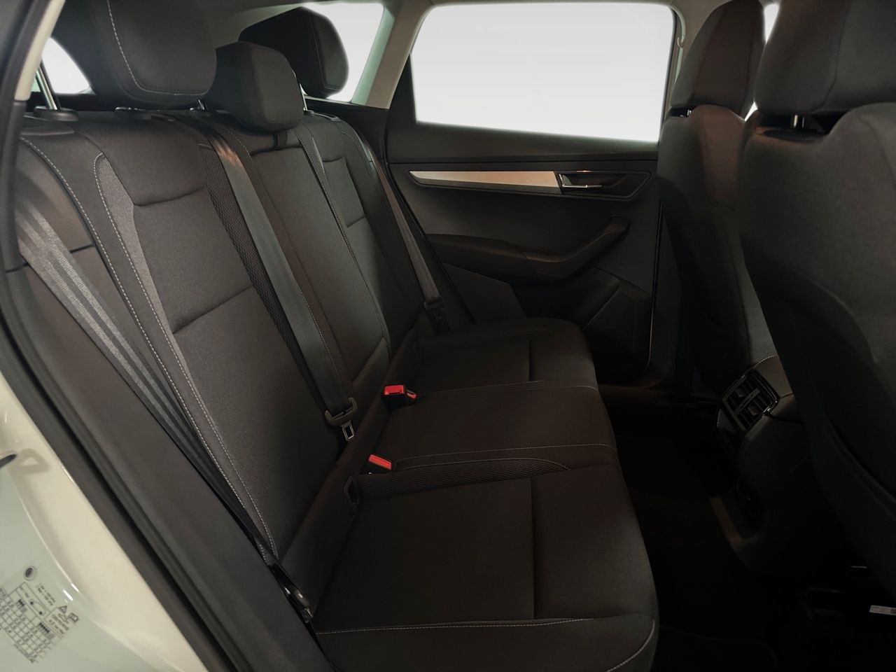 Skoda Karoq 1.5 TSI 110kW (150CV) ACT Selection - foto 6