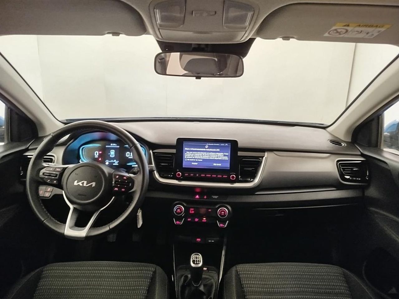 Kia Stonic 1.0 T-GDi MHEV 100CV Drive - foto 4