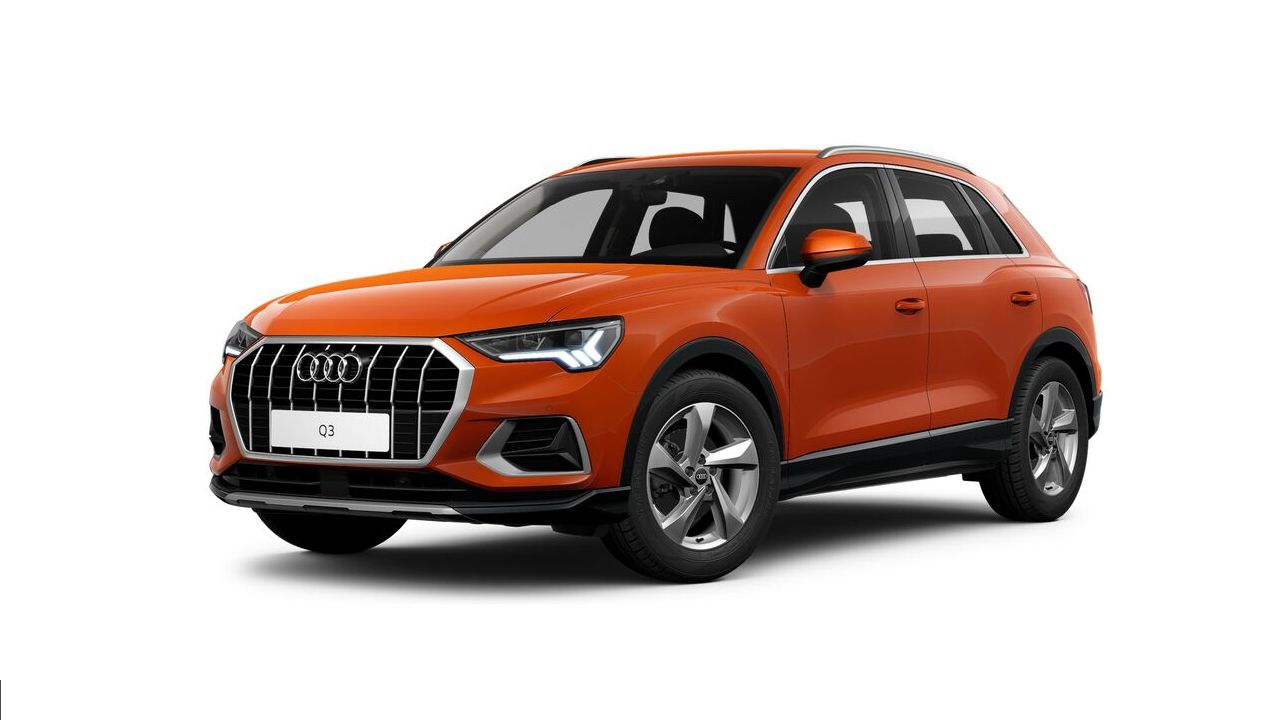 audi q3 2024 /