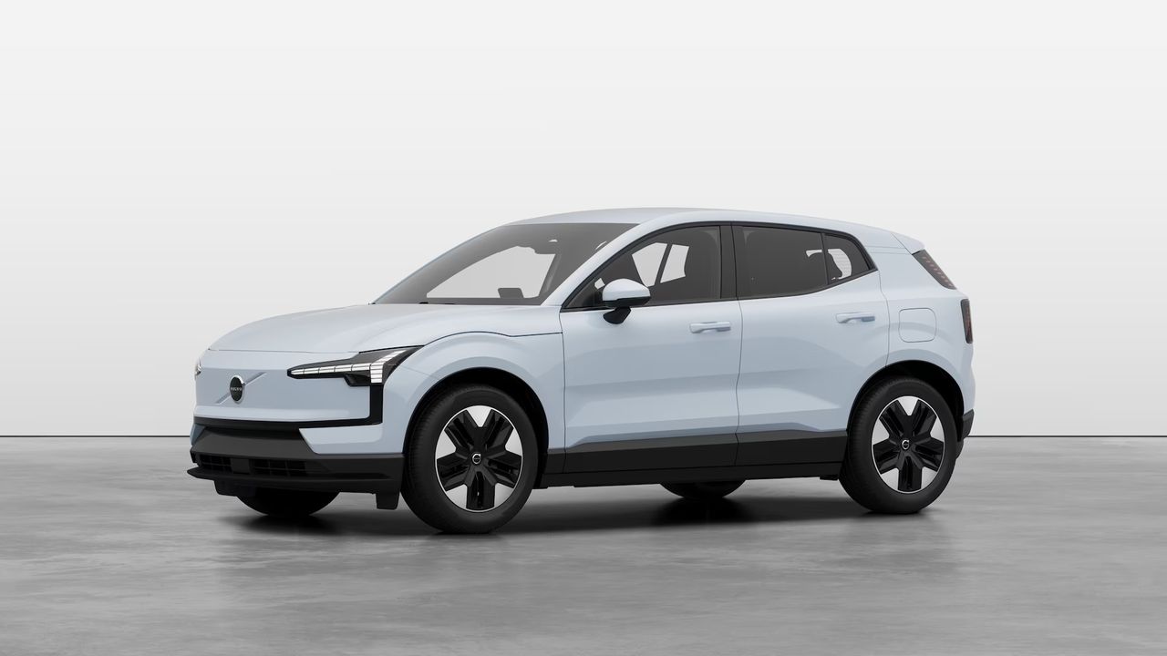 volvo xc40 2024 /