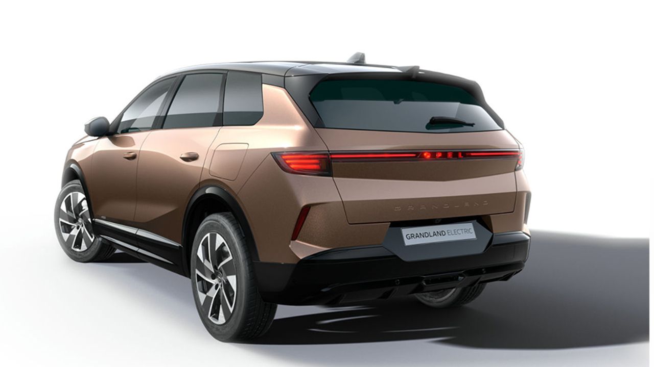 opel grandland phev 2024 / foto grande (2)