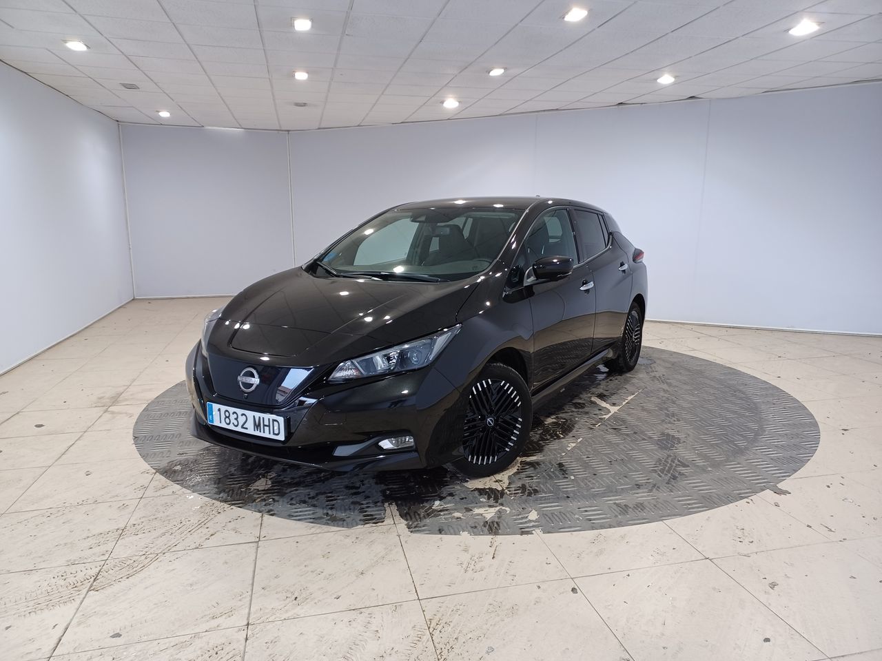 Ssangyong rodius 2013 negro  de segunda mano - nissan leaf 2023 /