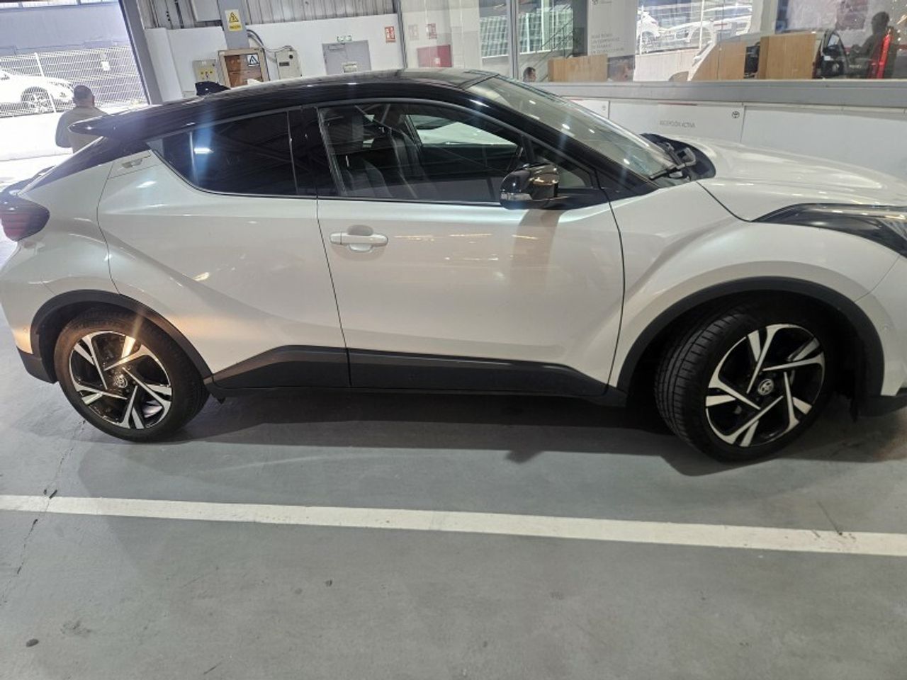 toyota c-hr 2022 / foto grande (3)
