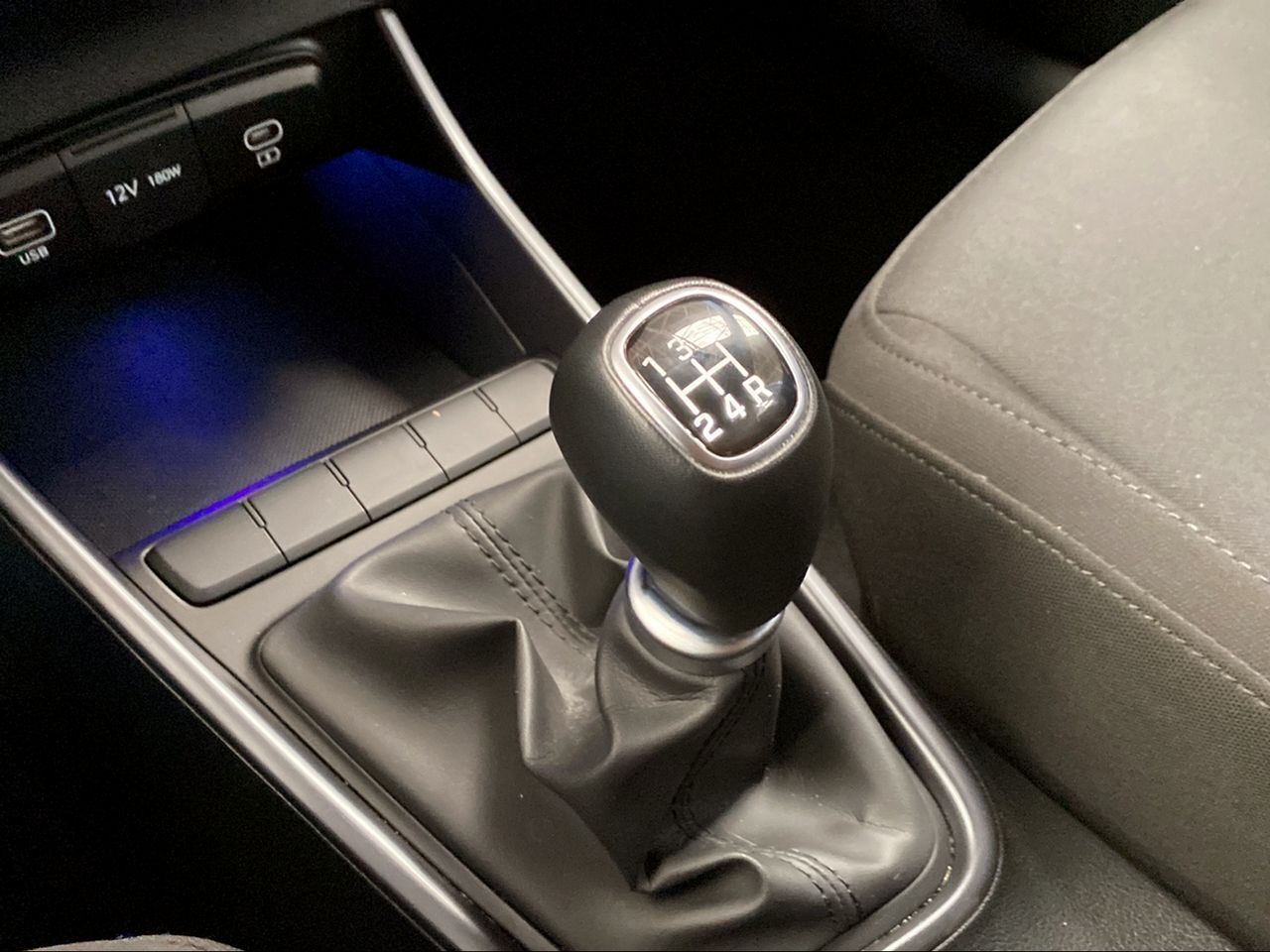 Hyundai i20 1.2 MPI Klass - foto 15