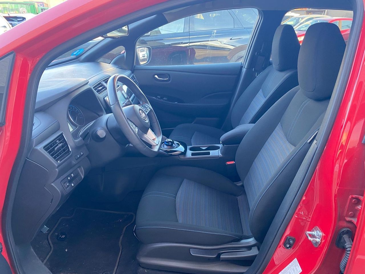 Nissan Leaf 40kWh N-Connecta - foto 6